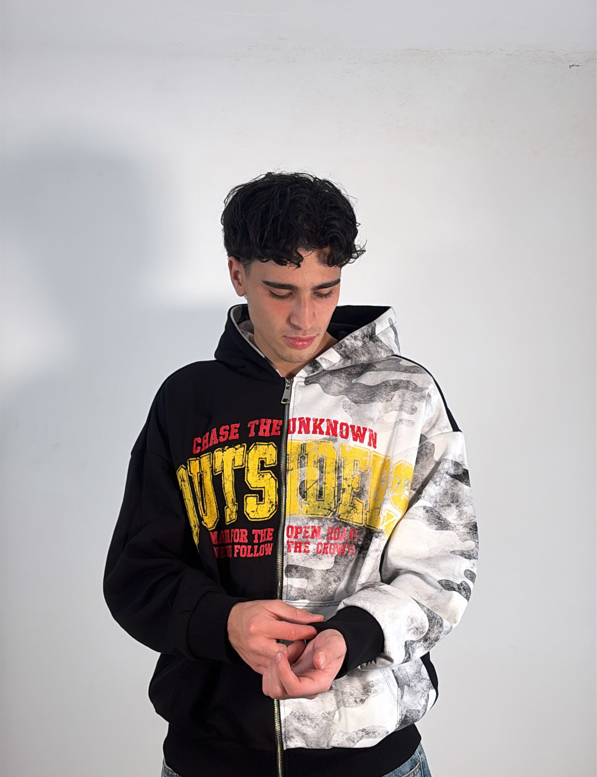 HOODIE BNK STUDIOS OUTSIDER